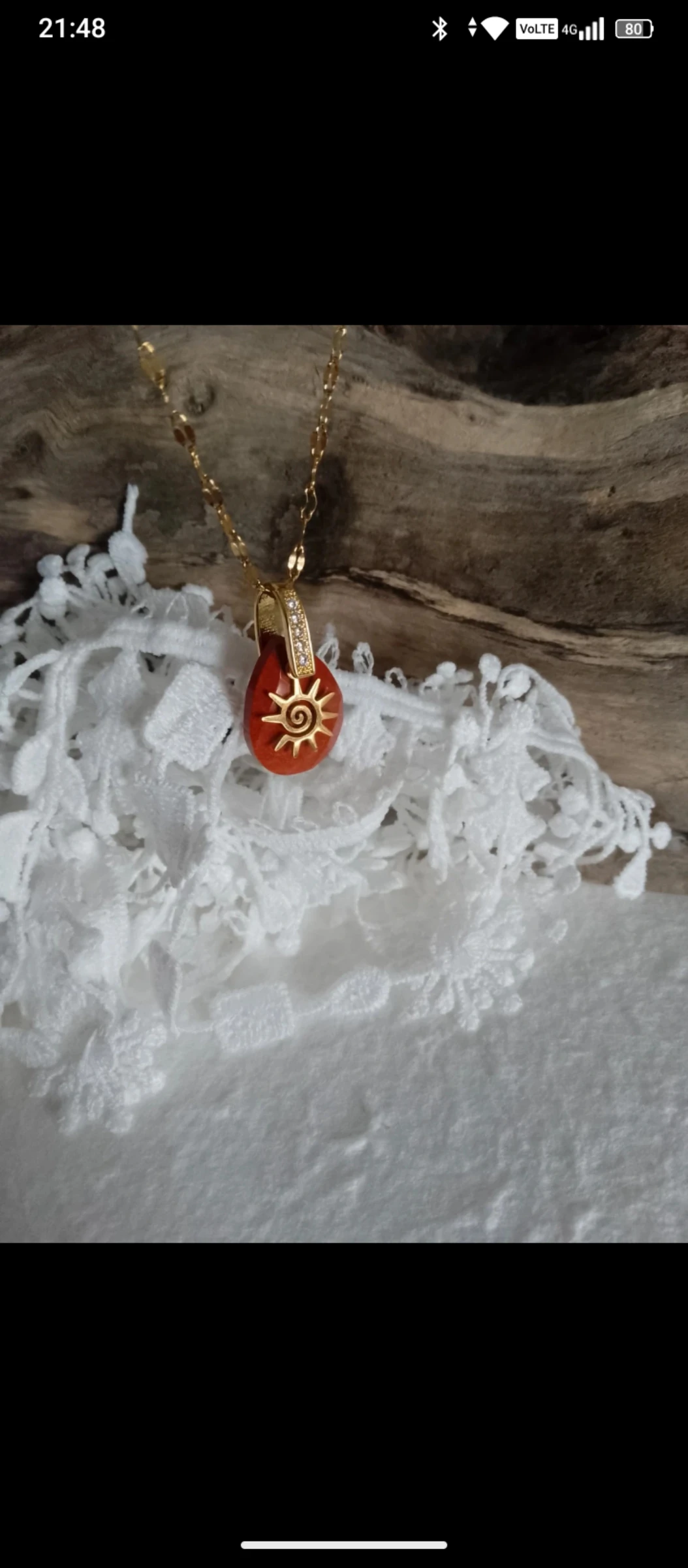 Boheemse halsketting met natuurlijke rode jaspissteen en gouden zon  – photo 3